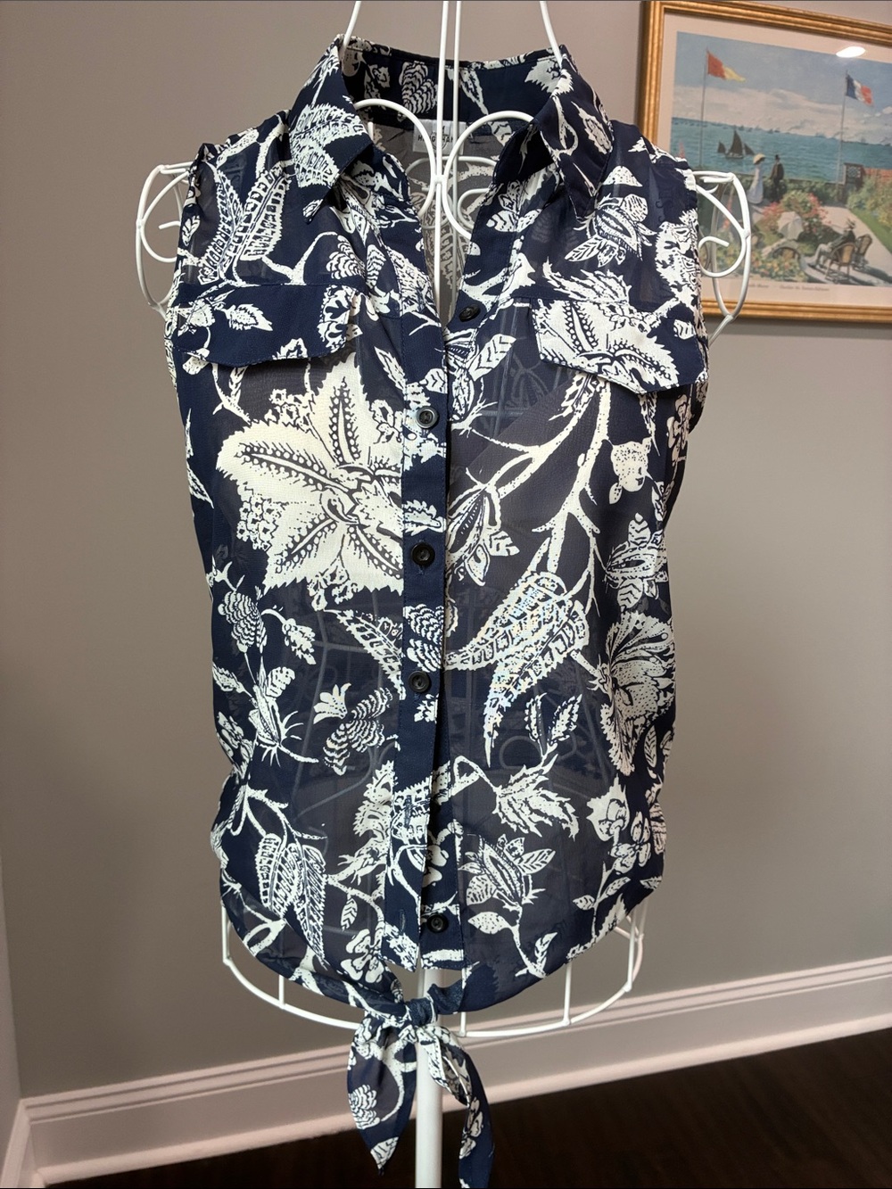 Sleeveless Navy Floral Tie-Hem Button Front Top
